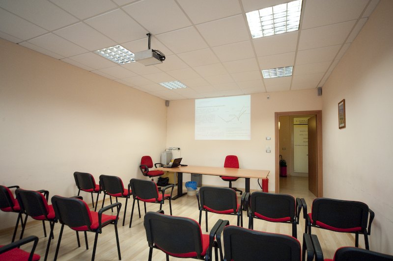 Un corso di formazione nella sala dello studio